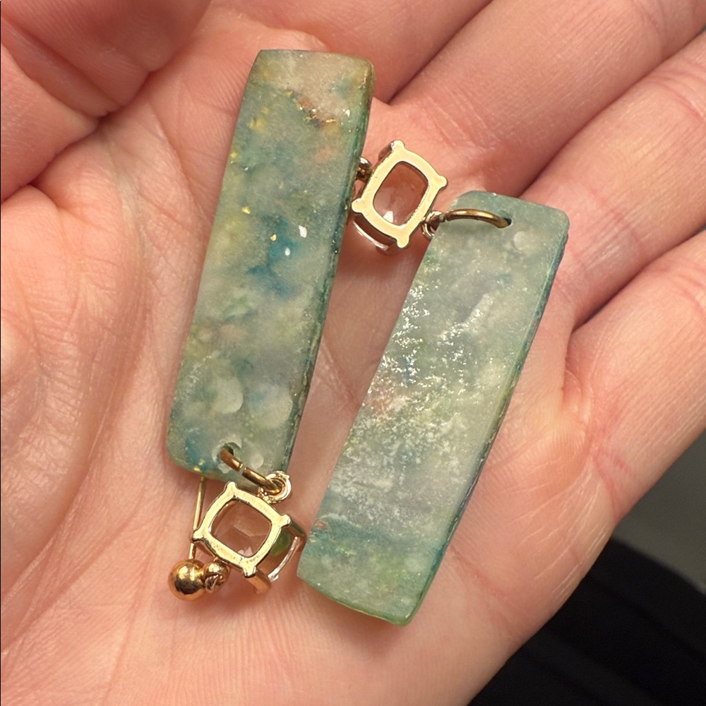 Source Unknown Green And Gold Rectangular Earrings - image 3